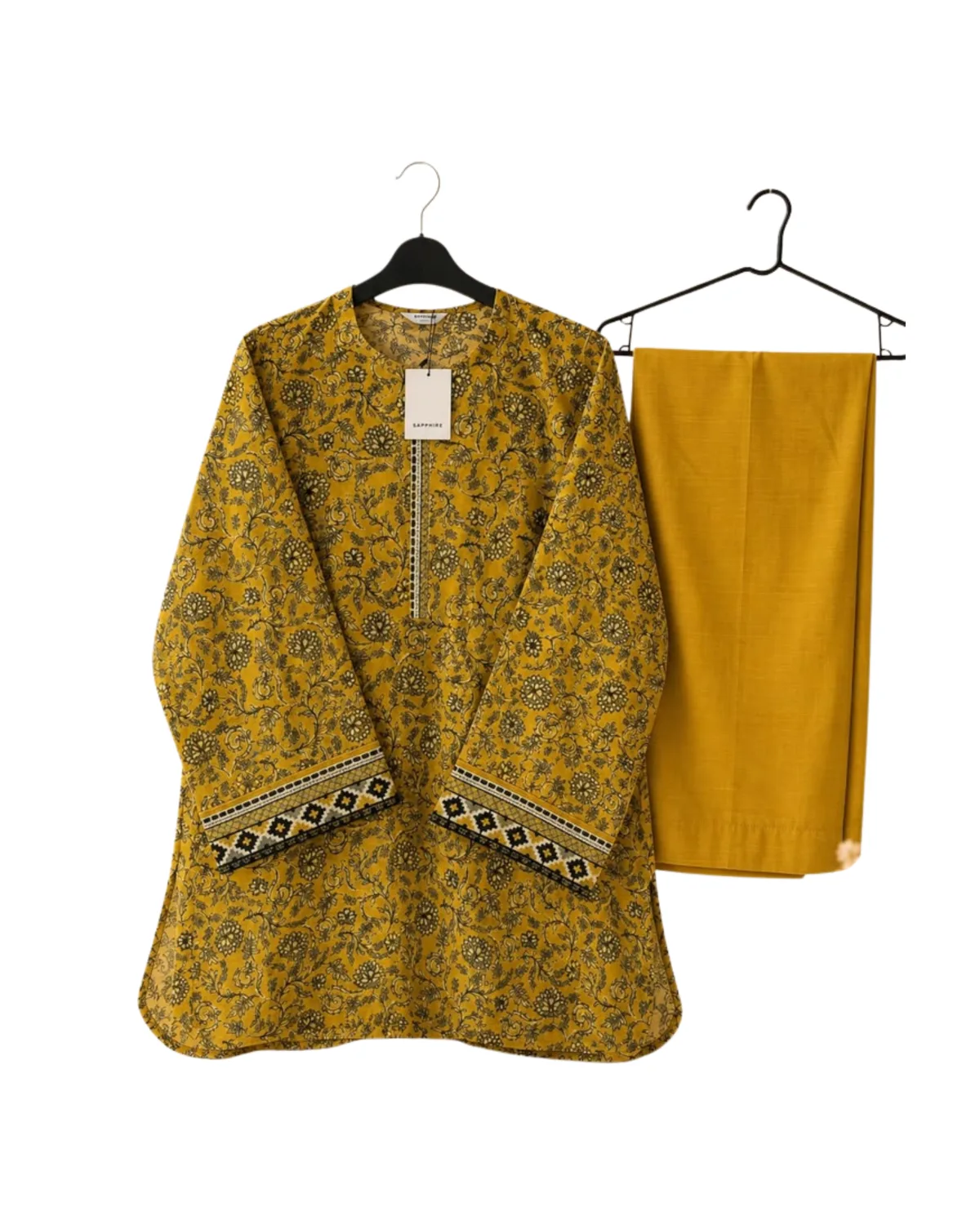 Contemporary Fusion & Modern Silhouettes